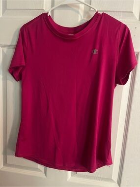 Champion Women’s Short-Sleeve Tee in Fuchsia Pink